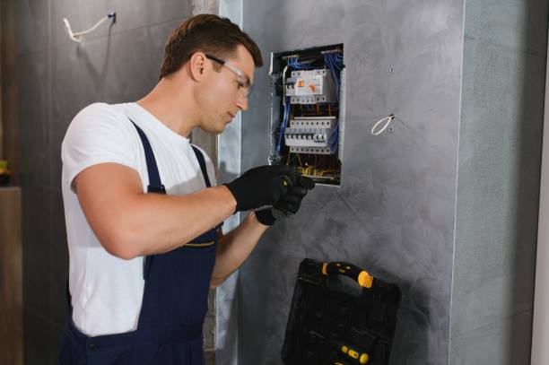 Best Commercial Electrician Services  in Holly Ridge, NC